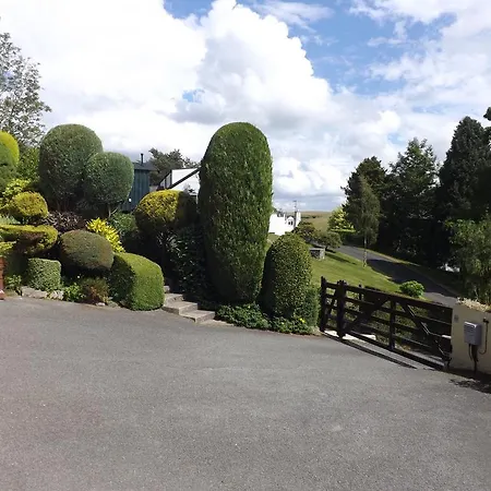 Little Burbank Apartmán *