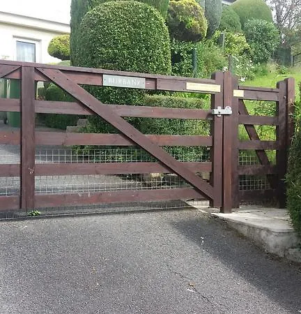 Little Burbank 아파트
